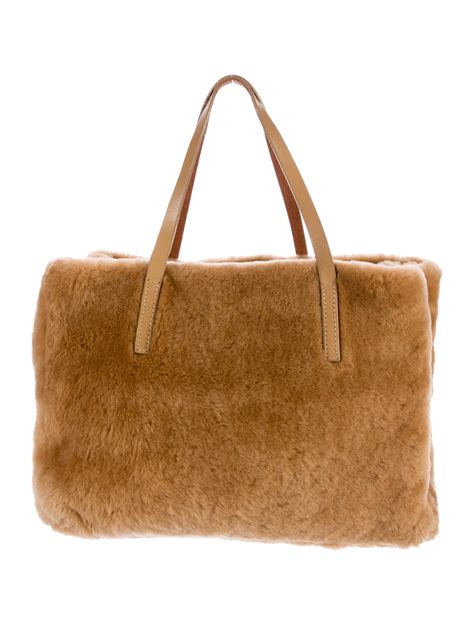 fendi pelle faux fur|Bags .